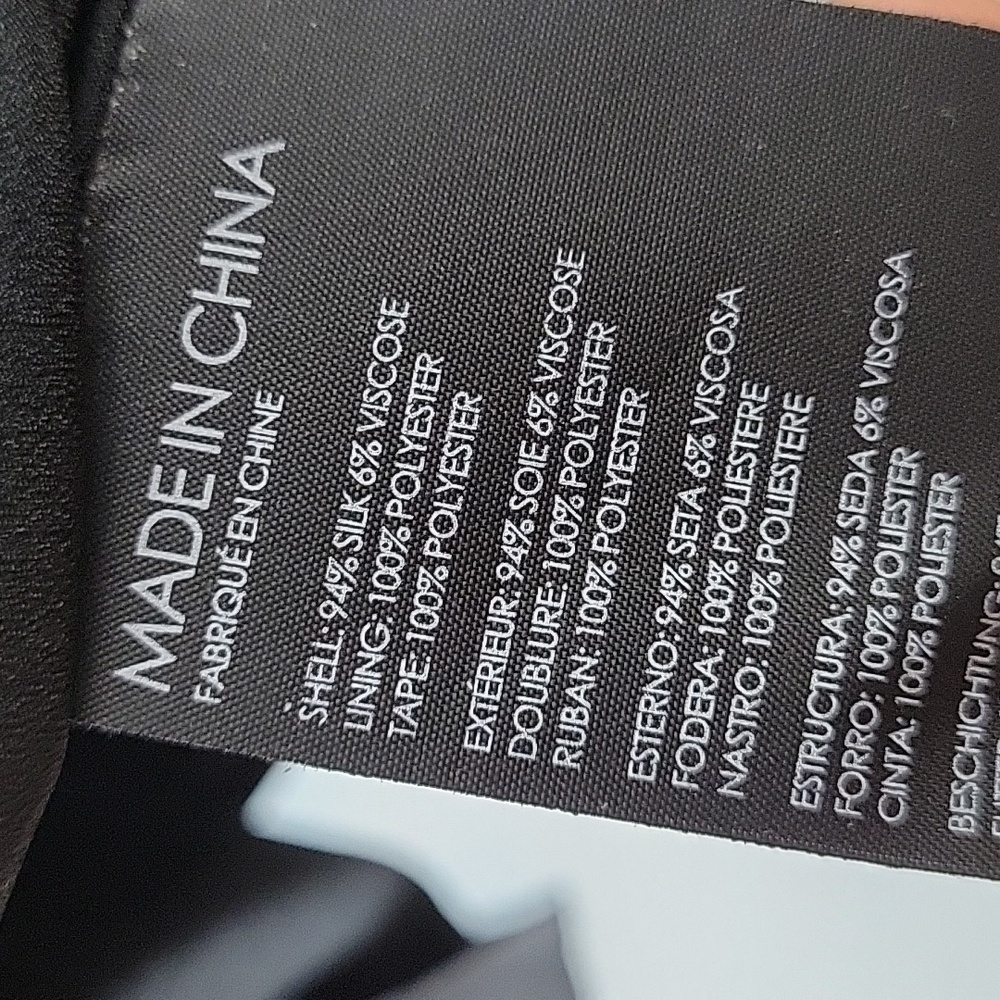 Club Monaco Priyalla Silk Top black - Picture 6 of 7
